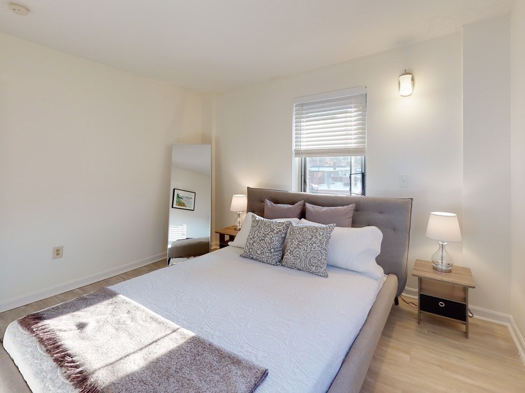 125 Trapelo Road, Unit 15 Belmont, MA 02478 - Photo 5 of 20 Gallery Image 5