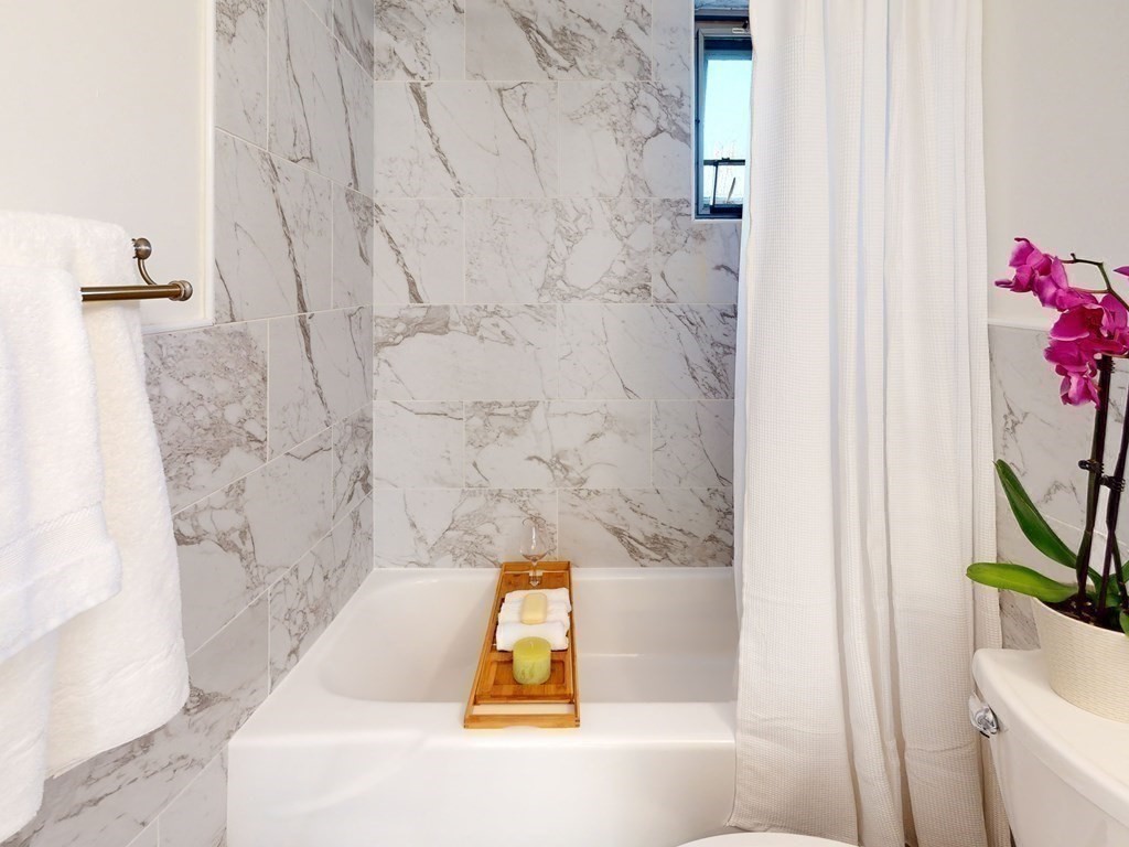 125 Trapelo Road, Unit 15 Belmont, MA 02478 - Photo 9 of 20 Gallery Image 9
