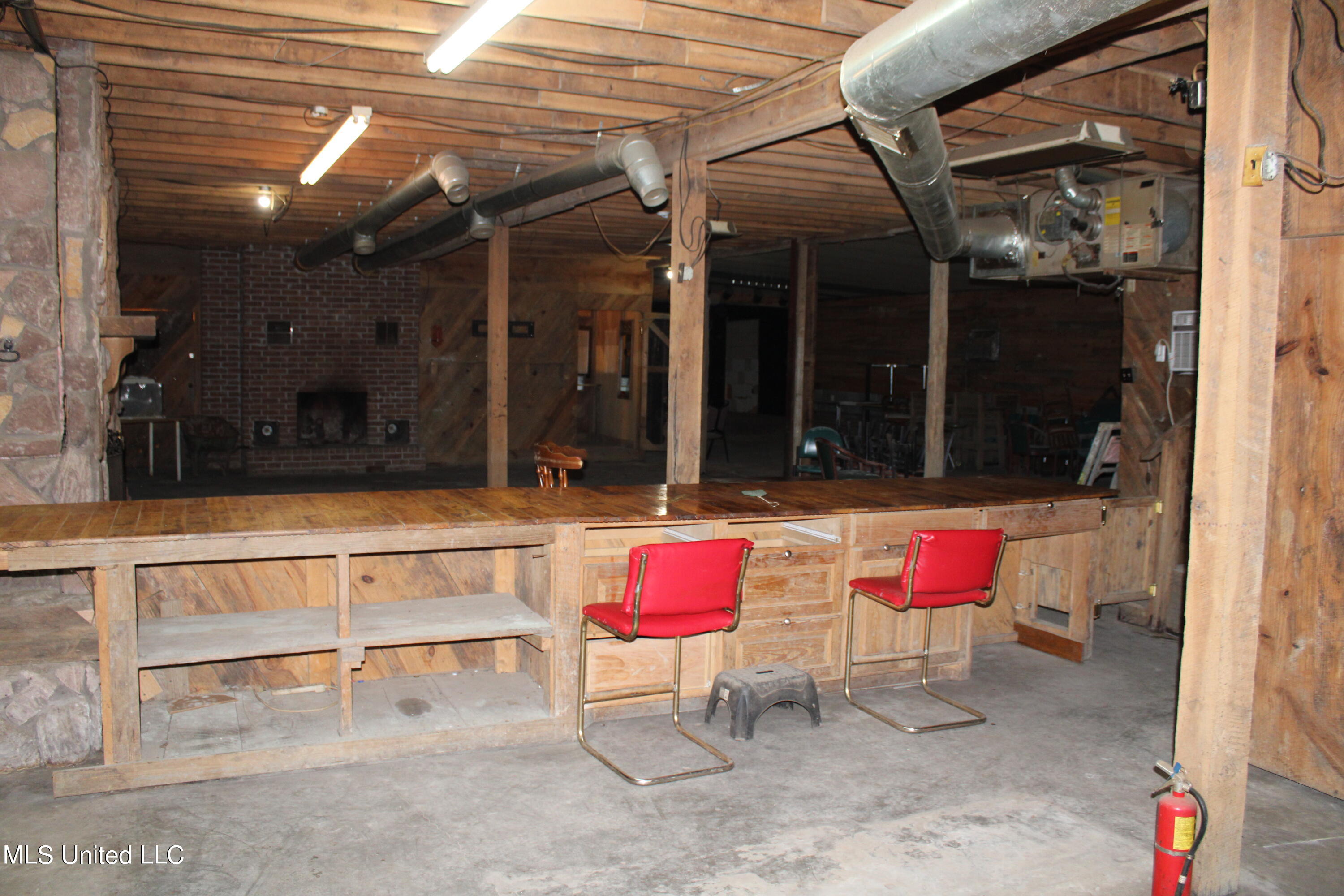 306 Walnut Road Carthage, MS 39051 - Photo 12 of 34 IMG_3625