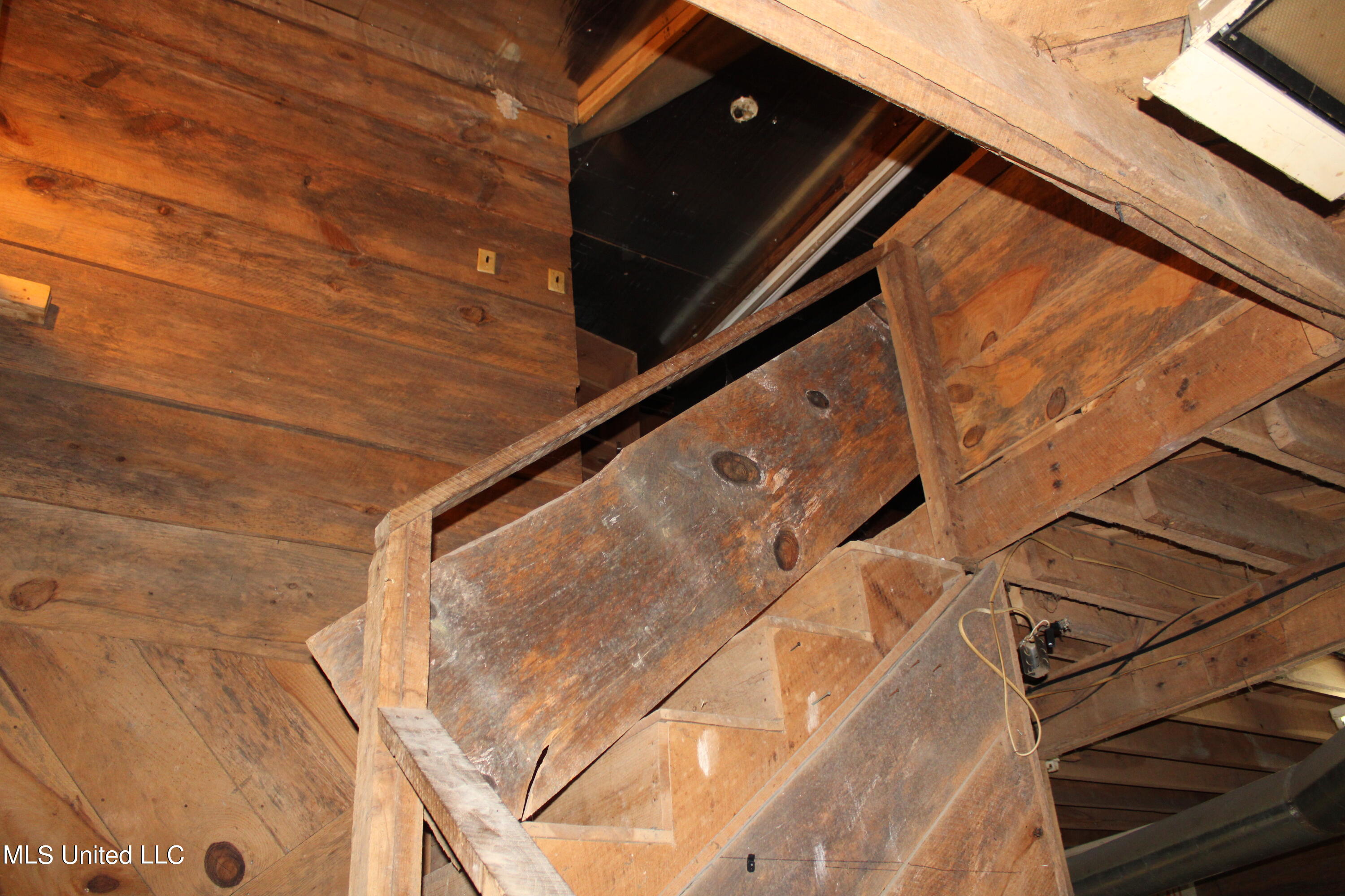 306 Walnut Road Carthage, MS 39051 - Photo 14 of 34 IMG_3627