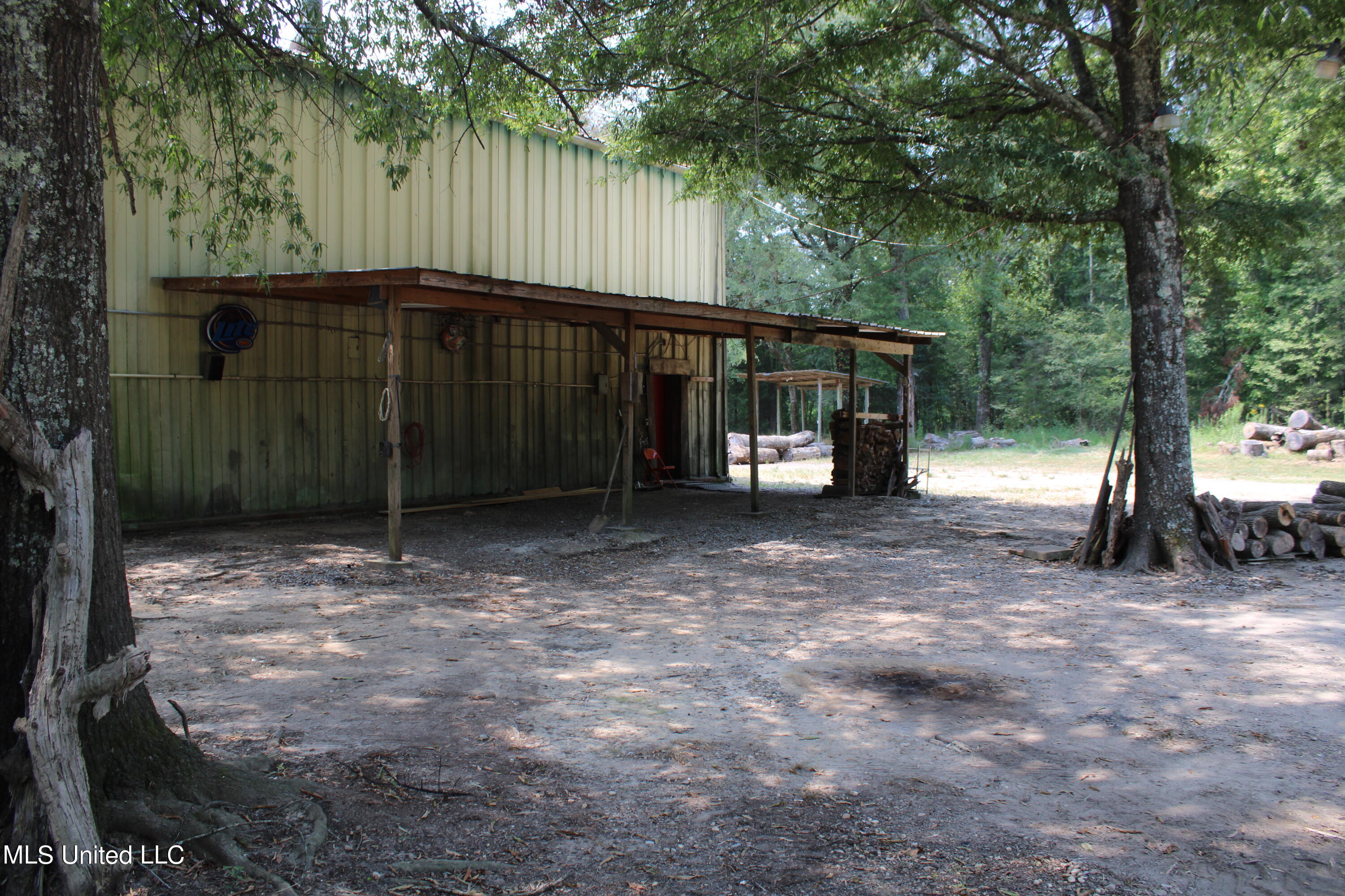 306 Walnut Road Carthage, MS 39051 - Photo 21 of 34 IMG_3634