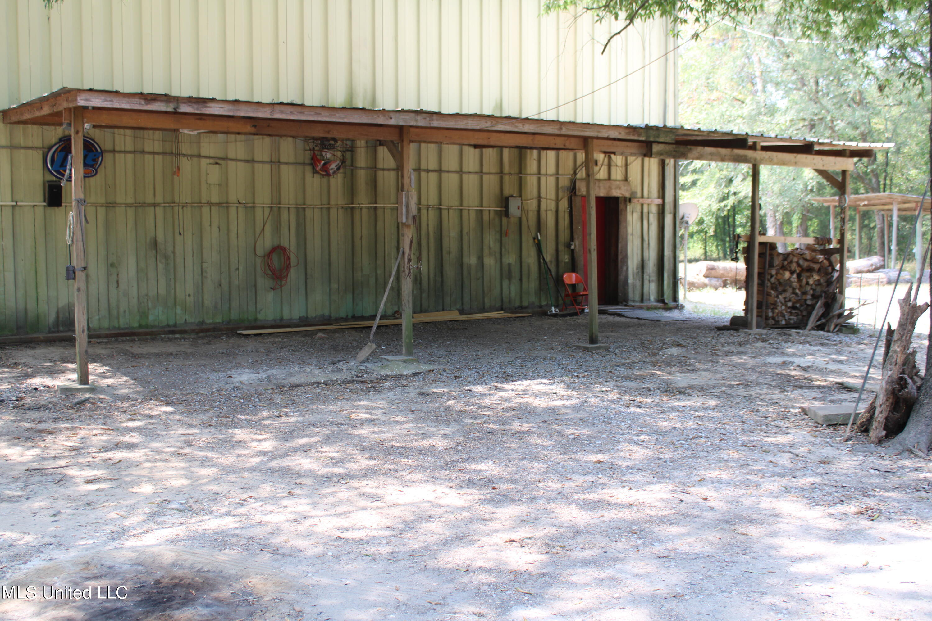 306 Walnut Road Carthage, MS 39051 - Photo 25 of 34 IMG_3638