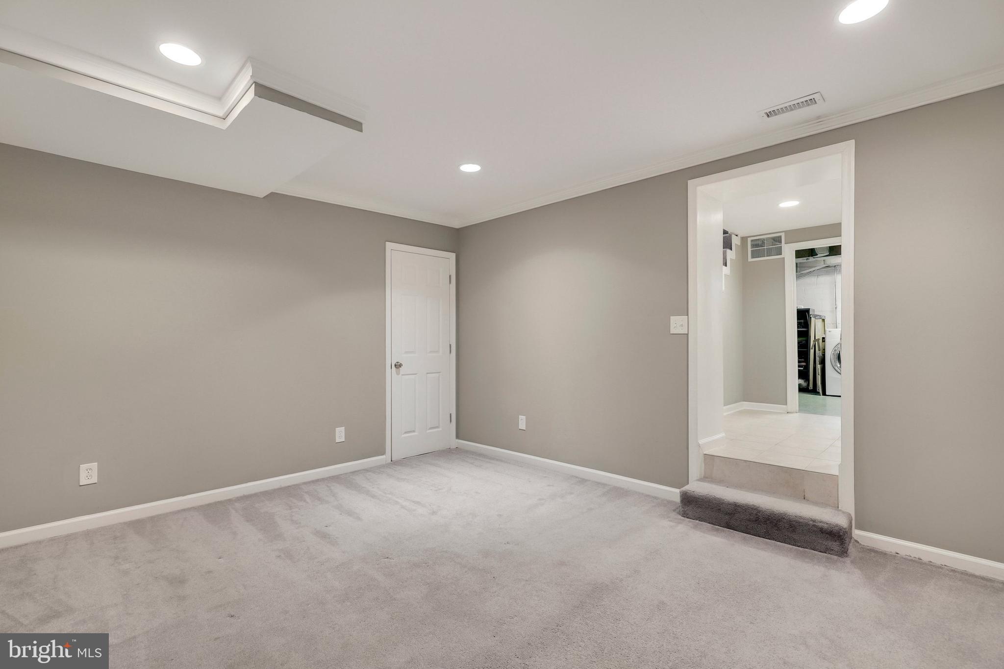 9515 Riley Road Silver Spring, MD 20910 - Photo 33 of 43 a view of an empty room