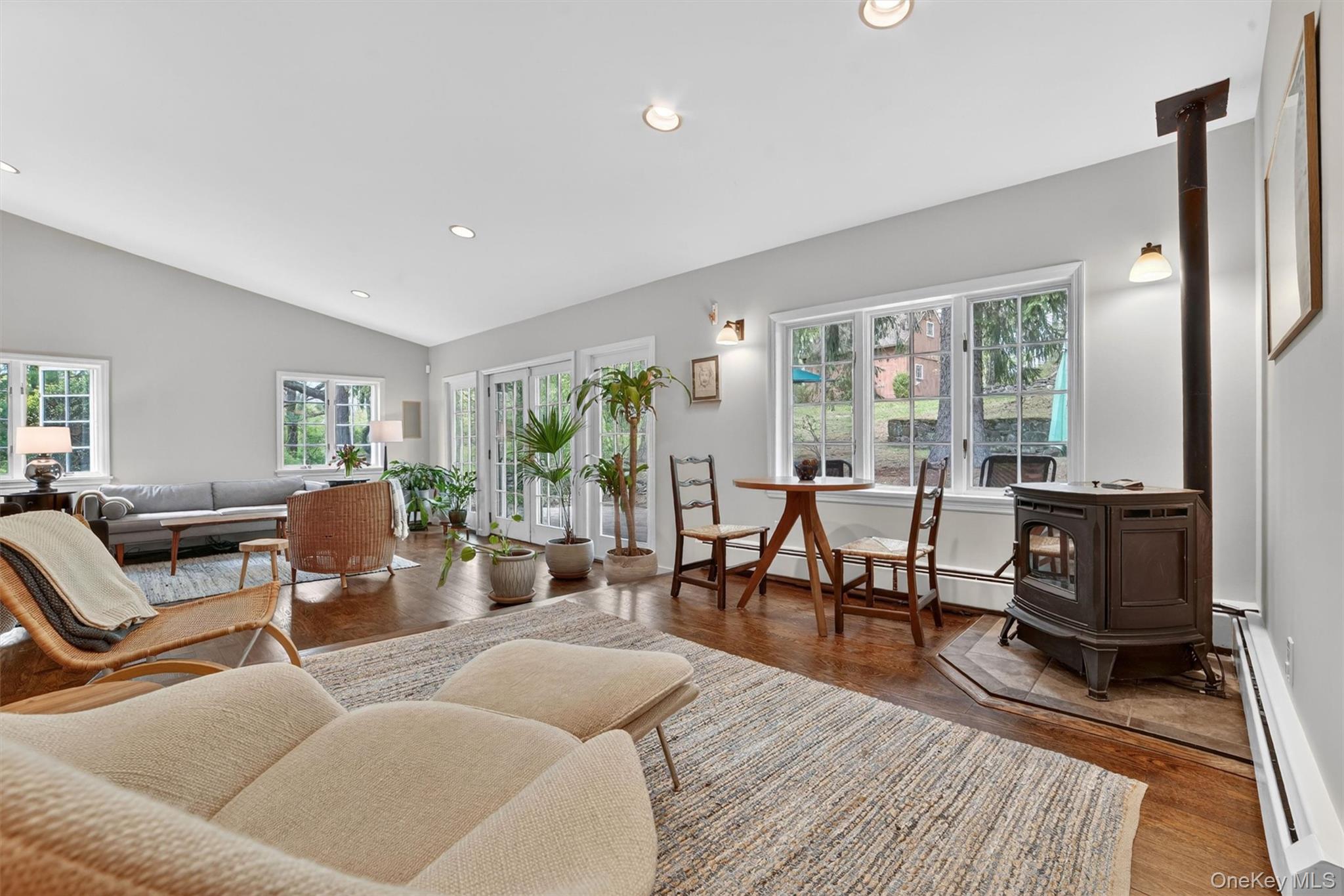9 Sloehidden Road Briarcliff Manor, NY 10510 - Photo 15 of 49