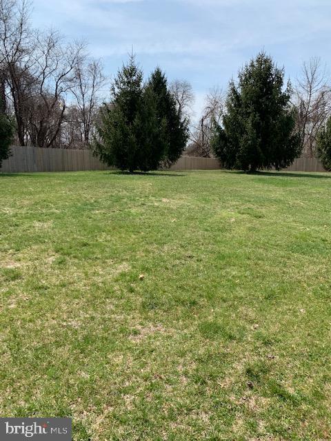 140 Alexander Road Edgewater Park, NJ 08010 - Photo 2 of 19