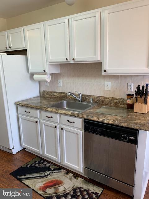 140 Alexander Road Edgewater Park, NJ 08010 - Photo 10 of 19