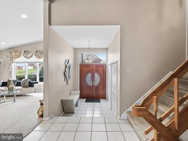 $775,000 | 14 Vassar Road, Broomall, PA 19008