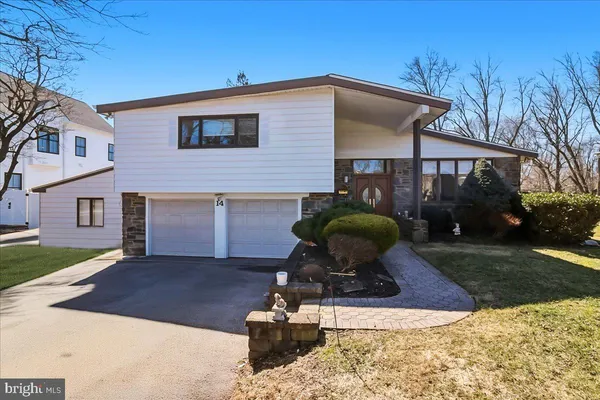 $775,000 | 14 Vassar Road, Broomall, PA 19008