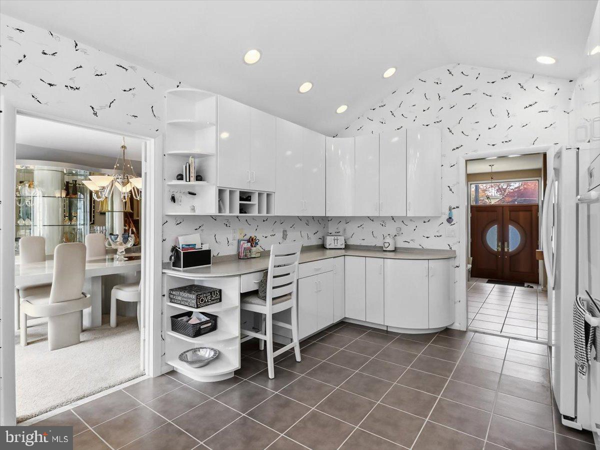 14 Vassar Road Broomall, PA 19008 - Photo 10 of 33 Plenty of cabinet space