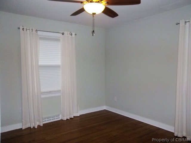 136 Farmville Road Saluda, VA 23149 - Photo 11 of 12