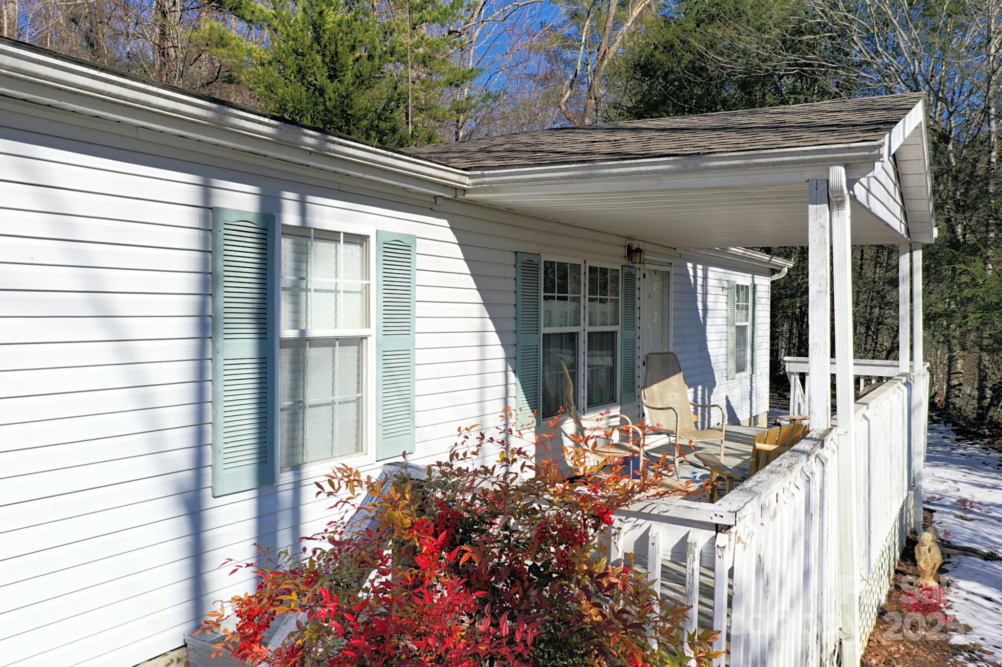 103 Raindrop Ridge Sylva, NC 28779 - Photo 3 of 14 Gallery Image 3