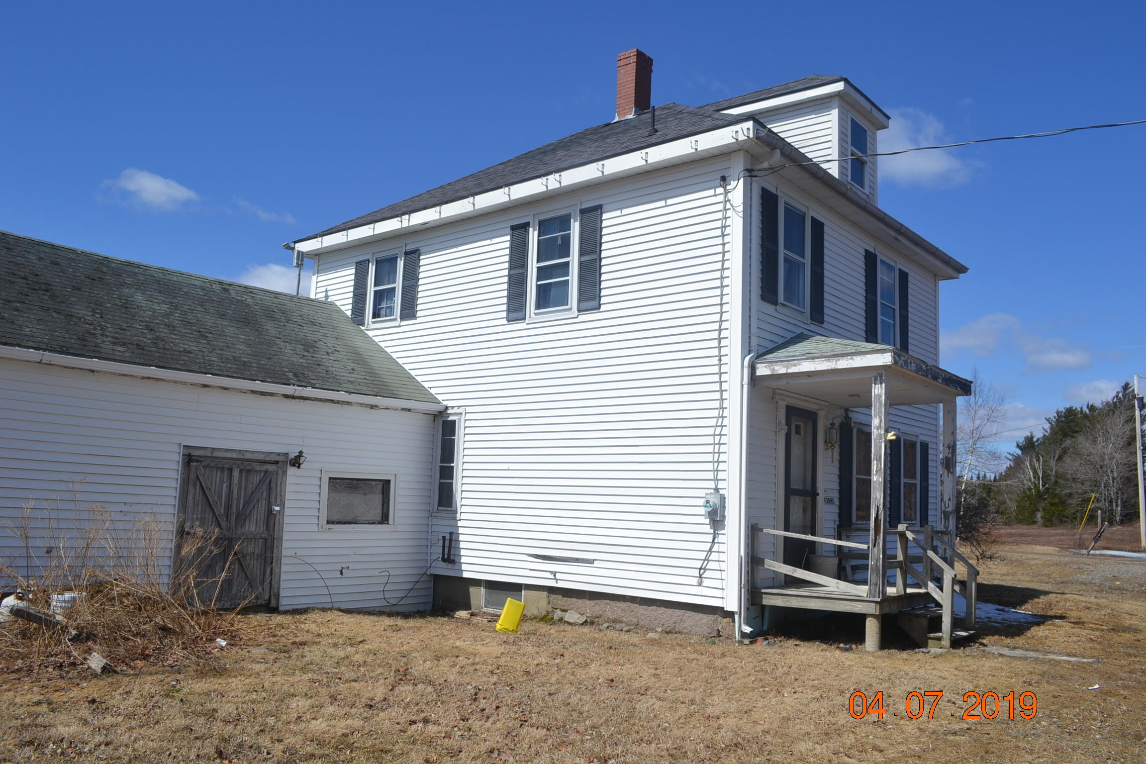 305 Sherman Road Robbinston, ME 04671 - Photo 2 of 11 2 Left Side