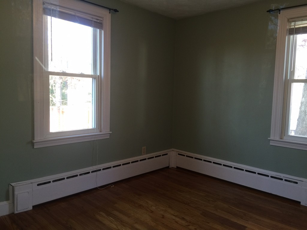 35 Ridgeview Road West Springfield, MA 01089 - Photo 17 of 30