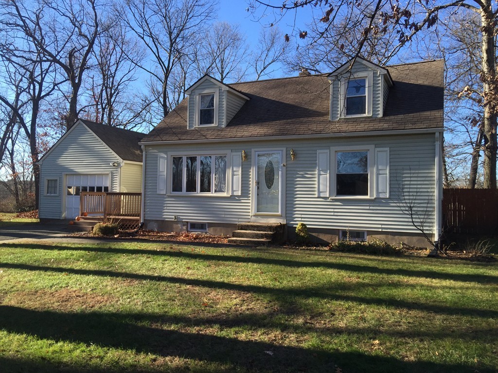 35 Ridgeview Road West Springfield, MA 01089 - Photo 2 of 30