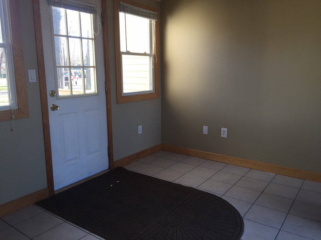 35 Ridgeview Road West Springfield, MA 01089 - Photo 5 of 30