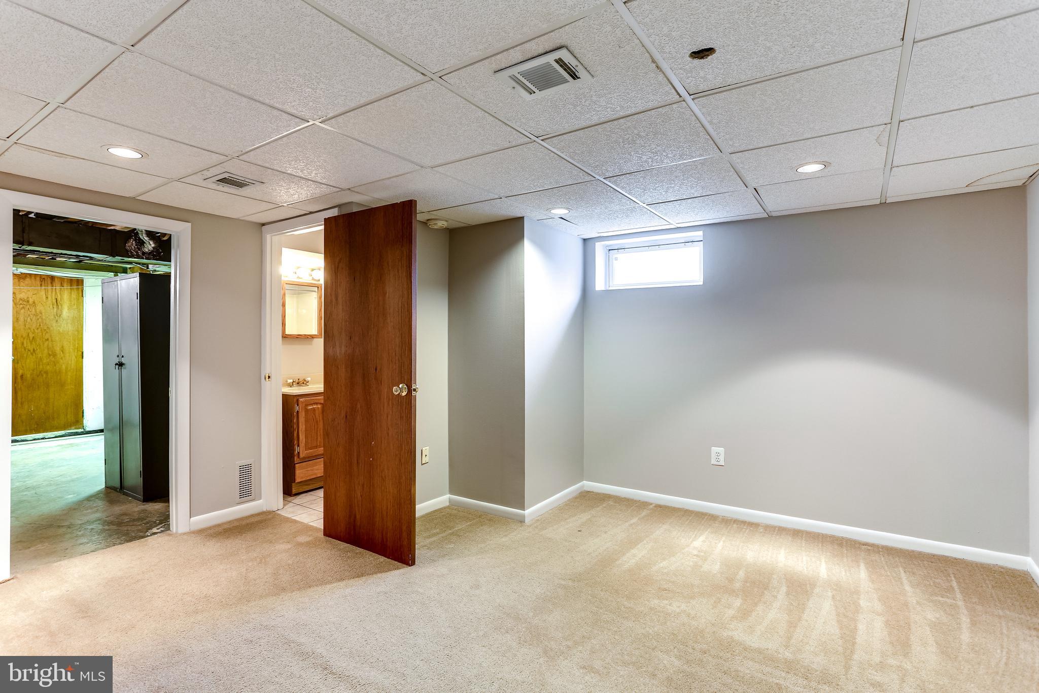 8301 Ridgely Oak Road Baltimore, MD 21234 - Photo 19 of 25 Finished basement room