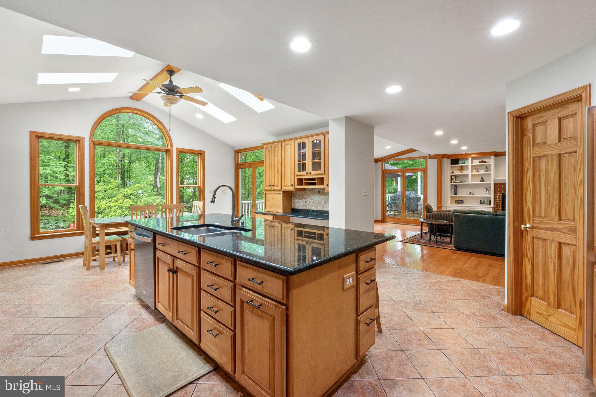 11100 Burywood Lane Reston, VA 20194 - Photo 8 of 42 a kitchen with lots of counter top space