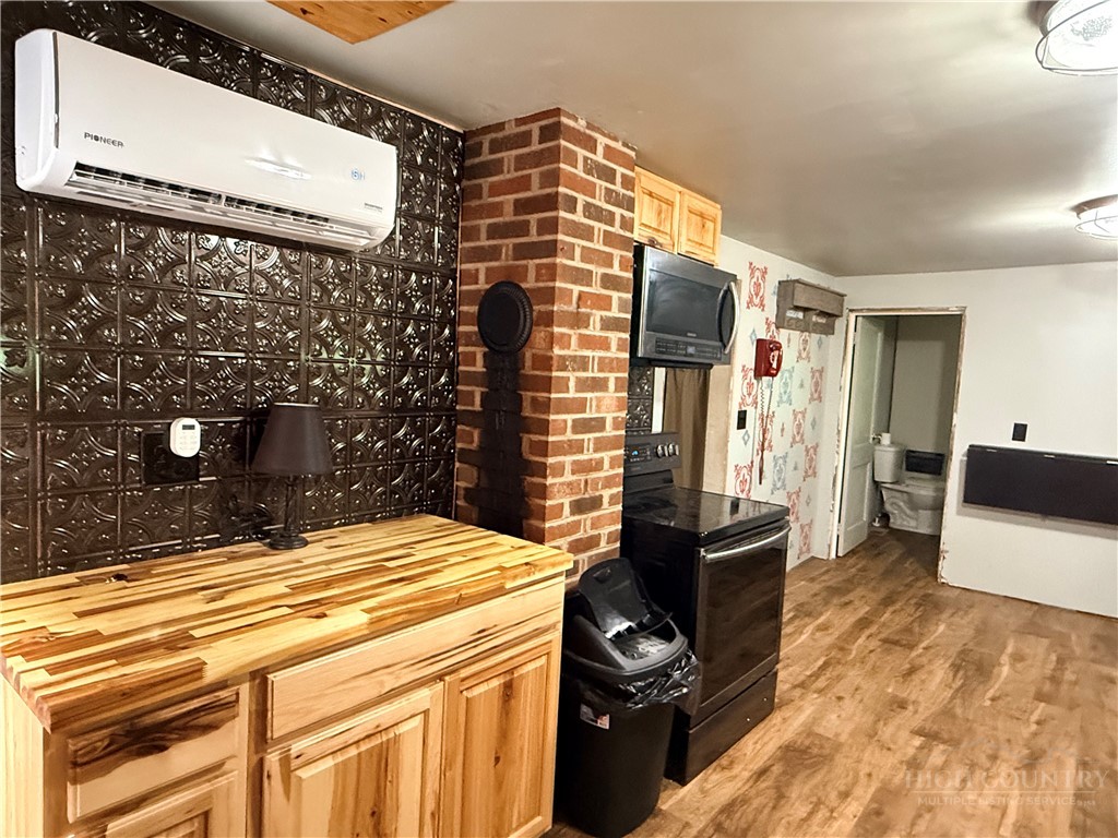 2621 Helton Creek Road, Unit 2 Lansing, NC 28643 - Photo 6 of 18