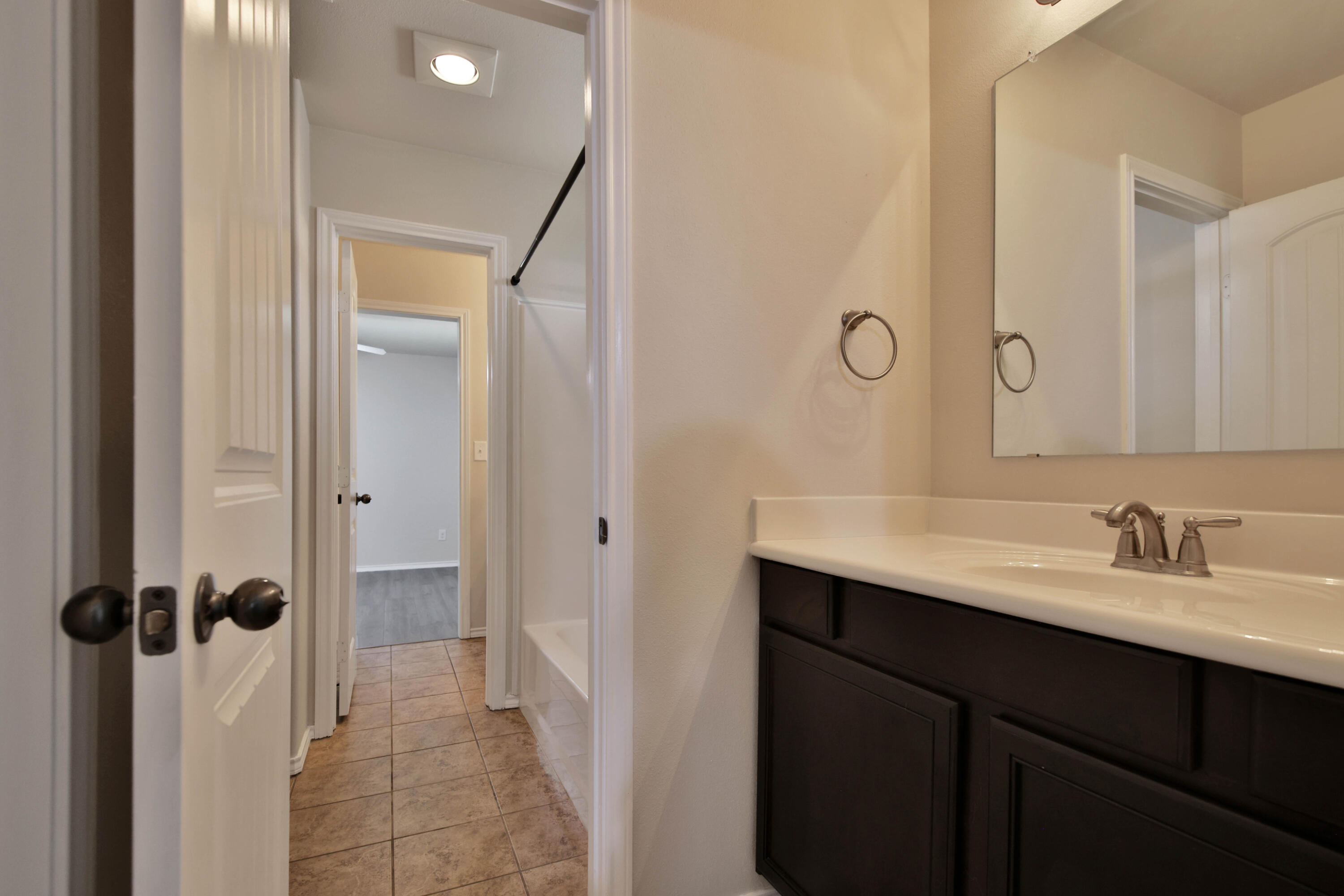 5714 109th Street Lubbock, TX 79424 - Photo 31 of 46 IMG_9278