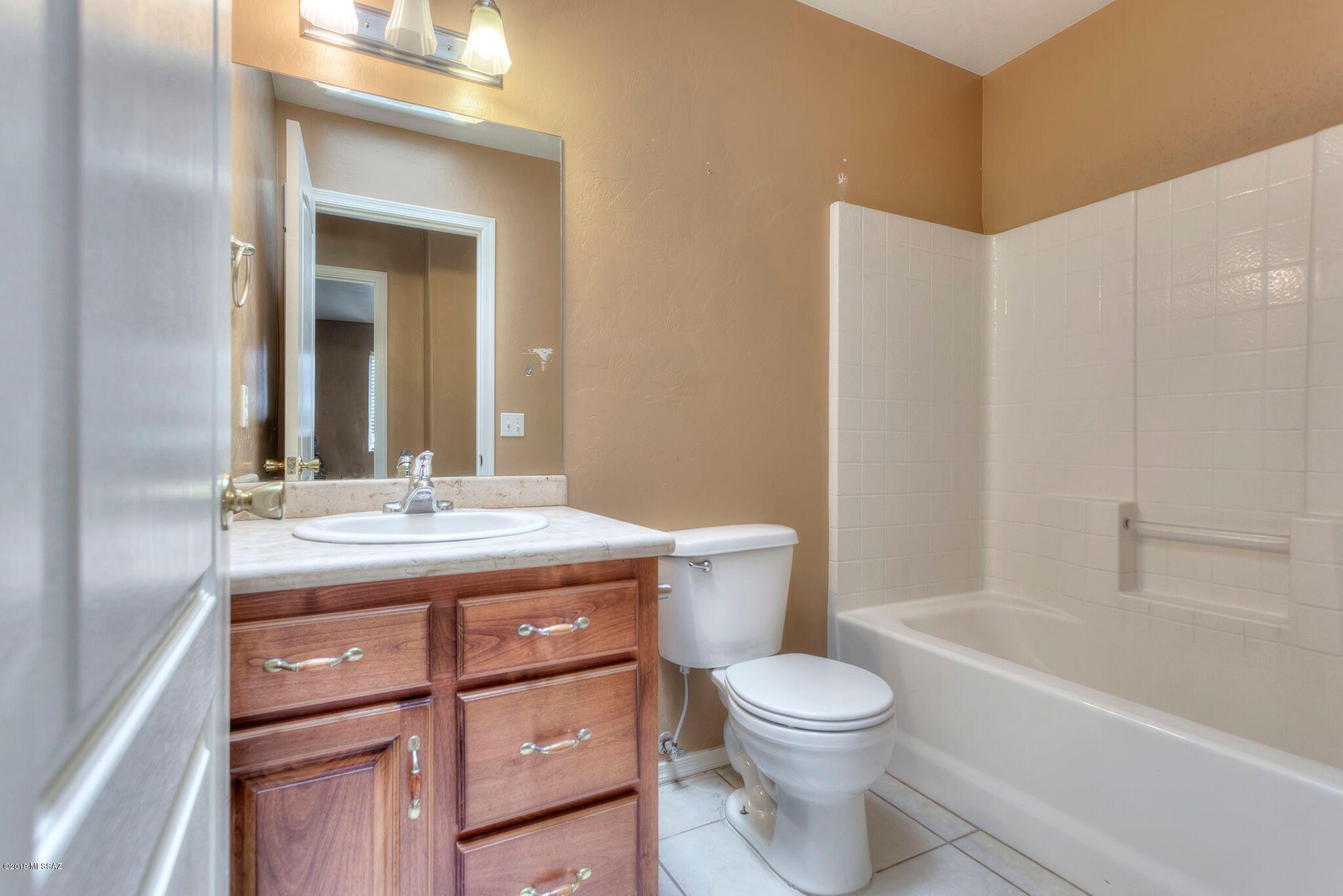 949 Circulo Tumbleweed Rio Rico, AZ 85648 - Photo 10 of 23