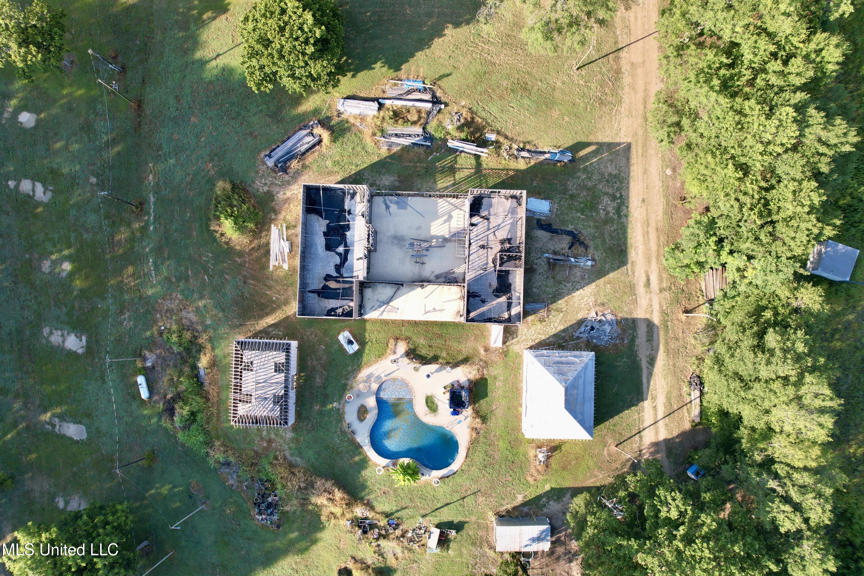 197 Highway 8 Cleveland, MS 38732 - Photo 18 of 41 DJI_0057
