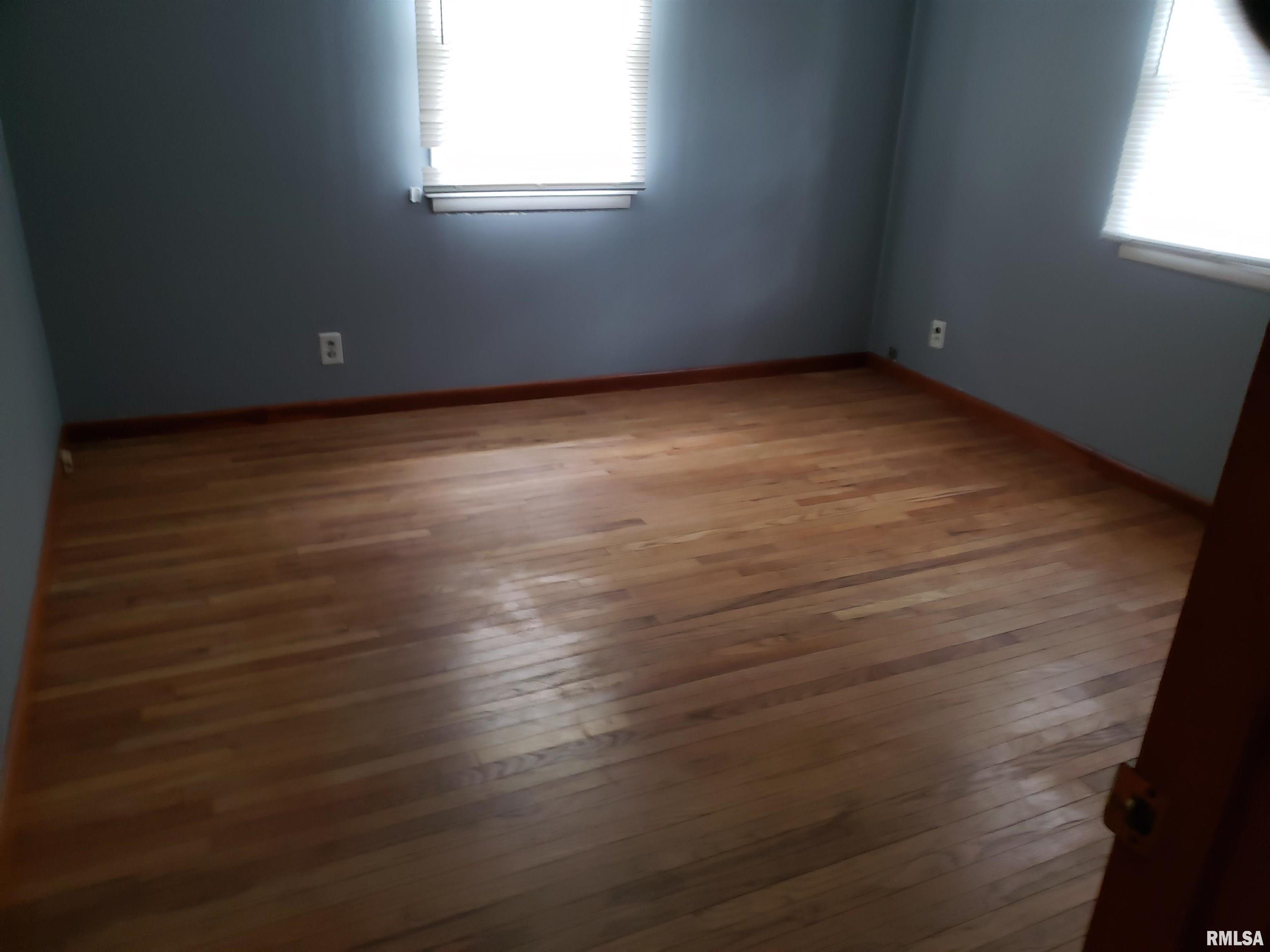 637 North Stephens Avenue Springfield, IL 62702 - Photo 7 of 9