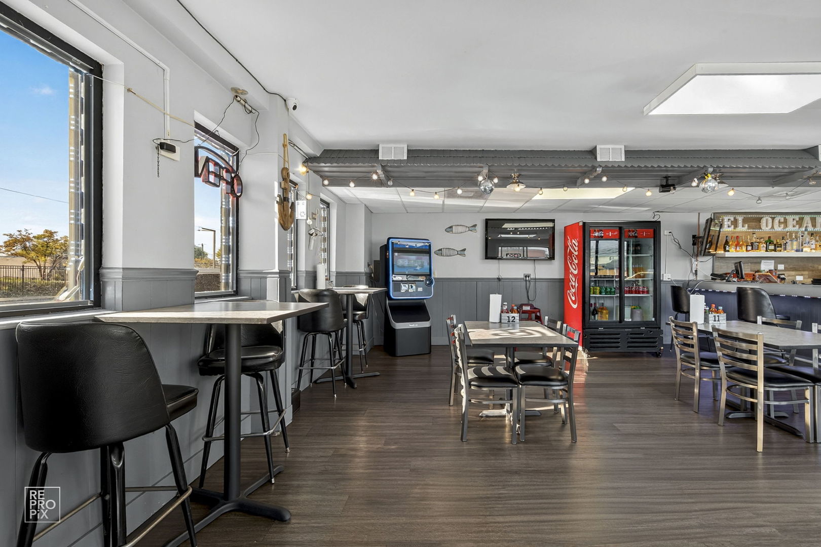 5960 South Archer Avenue Chicago, IL 60638 - Photo 4 of 25