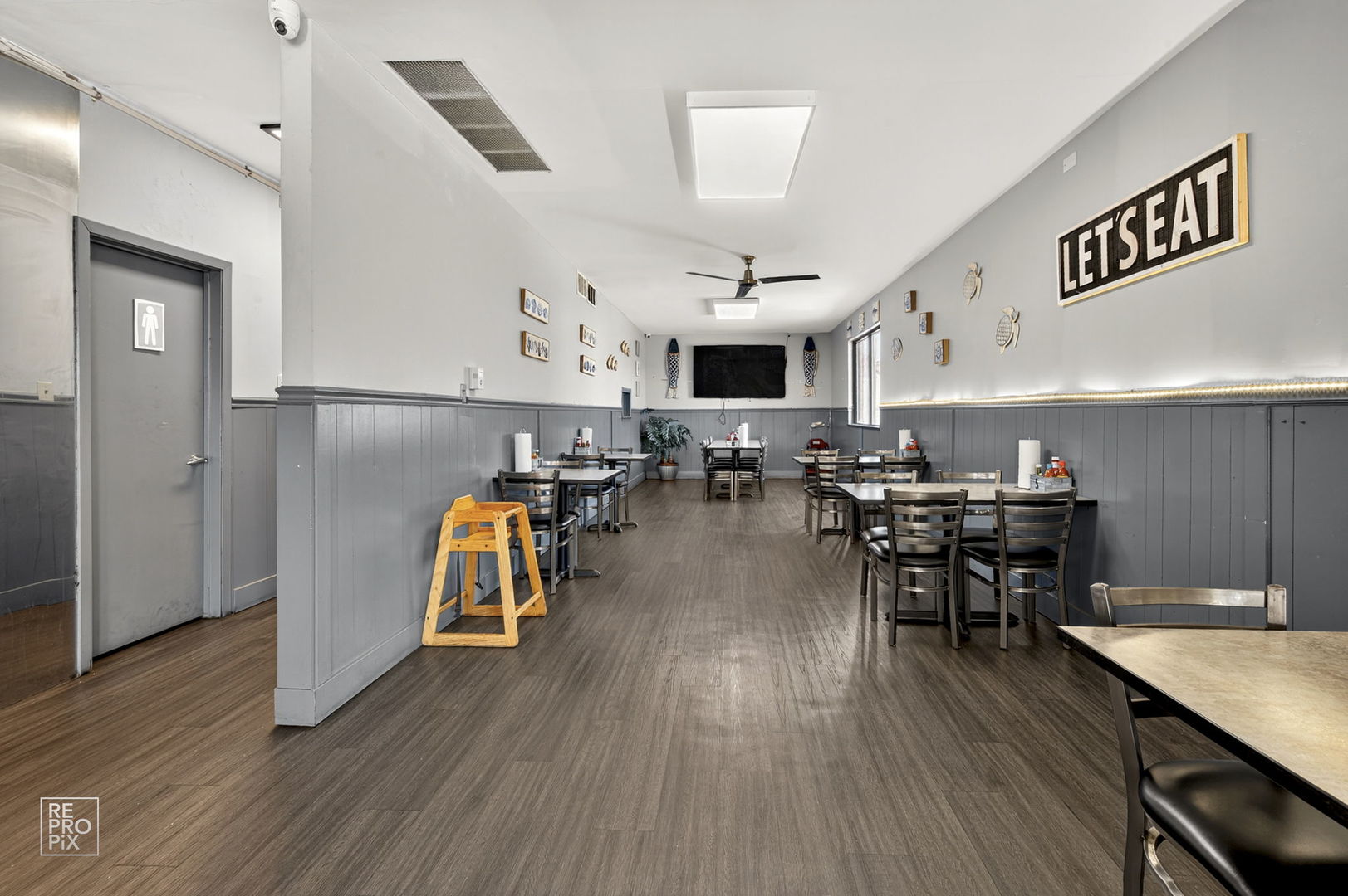 5960 South Archer Avenue Chicago, IL 60638 - Photo 9 of 25