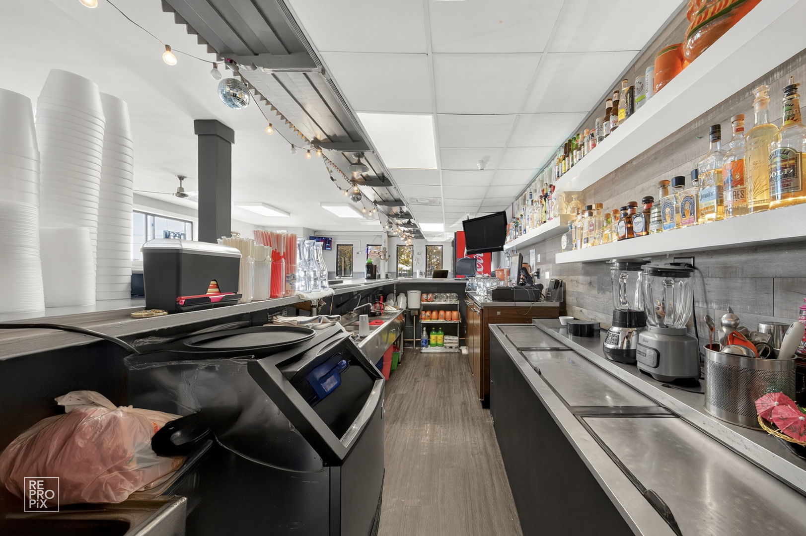 5960 South Archer Avenue Chicago, IL 60638 - Photo 10 of 25