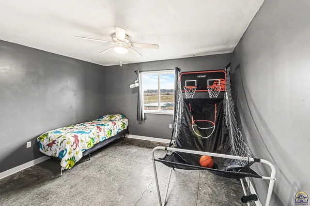 $249,000 | 101 Crystal Springs Road, Emmett, KS 66422