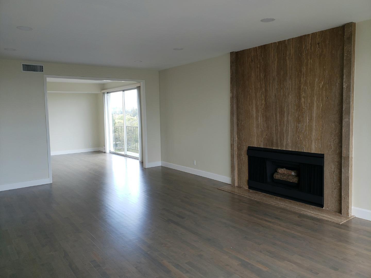 1330 University Drive, Unit 84 Menlo Park, CA 94025 - Photo 13 of 36