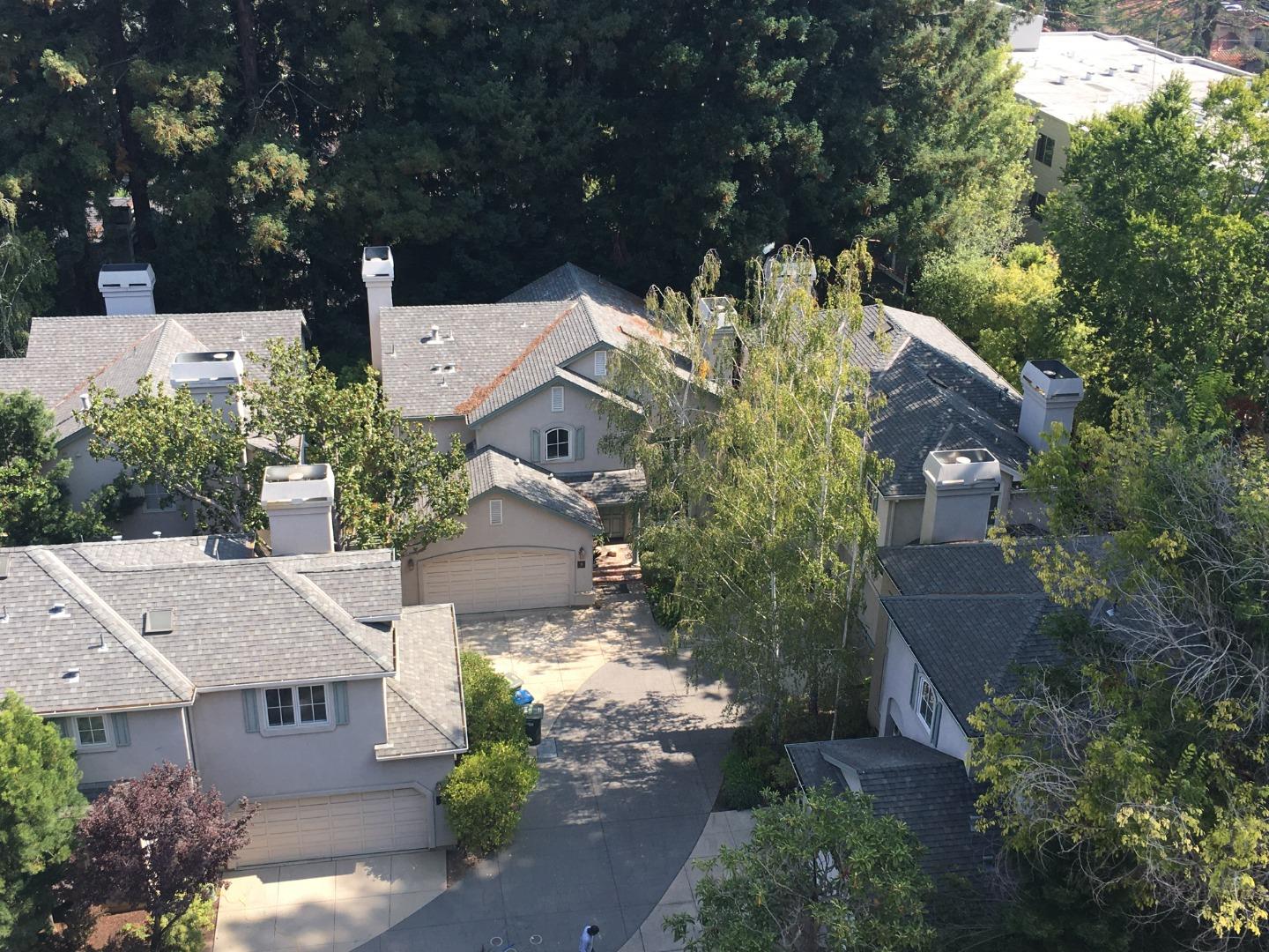 1330 University Drive, Unit 84 Menlo Park, CA 94025 - Photo 19 of 36