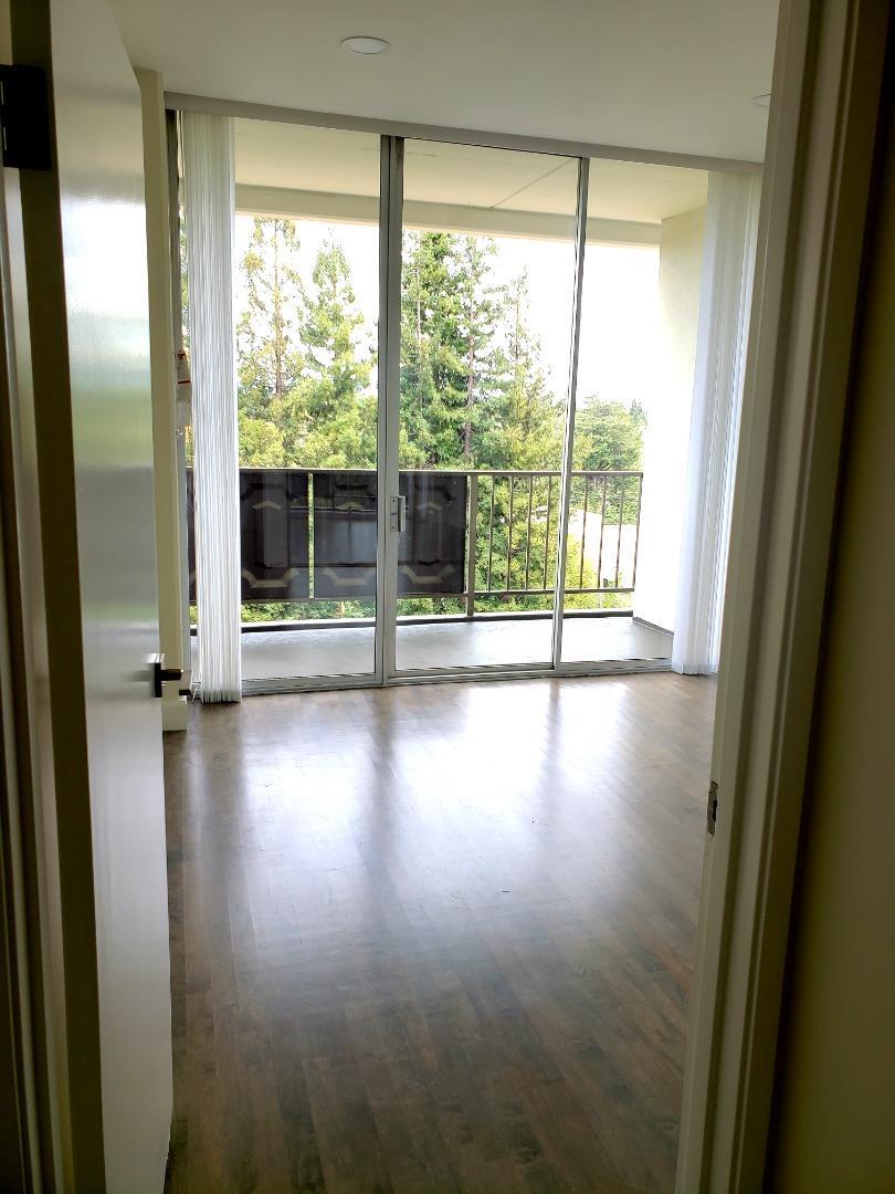 1330 University Drive, Unit 84 Menlo Park, CA 94025 - Photo 21 of 36