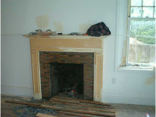 1585 Bryden Road Columbus, OH 43205 - Photo 2 of 5 Gallery Image 2