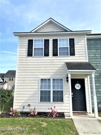$1,195 | 901 Springwood Drive, Jacksonville, NC 28546