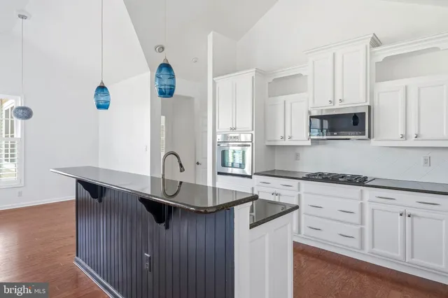 $809,000 | 18923 Roth Drive, Lewes, DE 19958