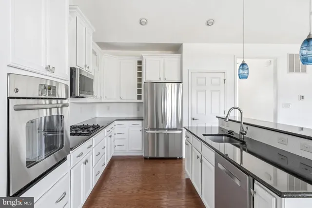 $809,000 | 18923 Roth Drive, Lewes, DE 19958