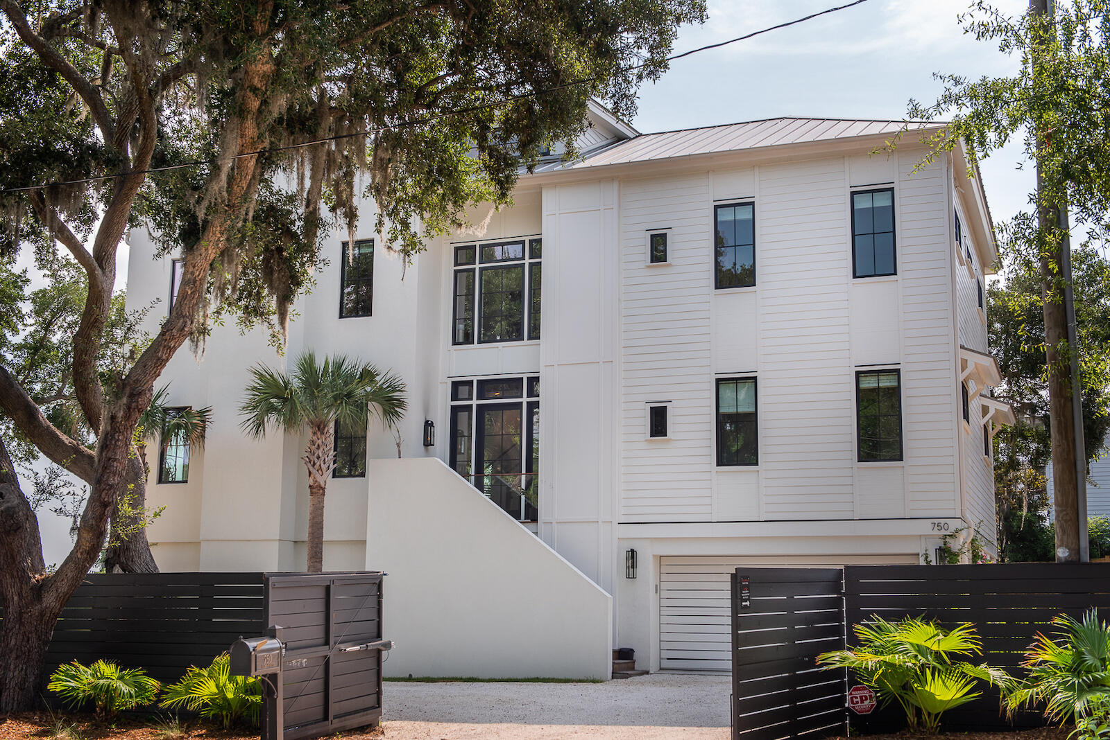 750 3rd Street Mount Pleasant, SC 29464 - Photo 2 of 58 750-3rd-2