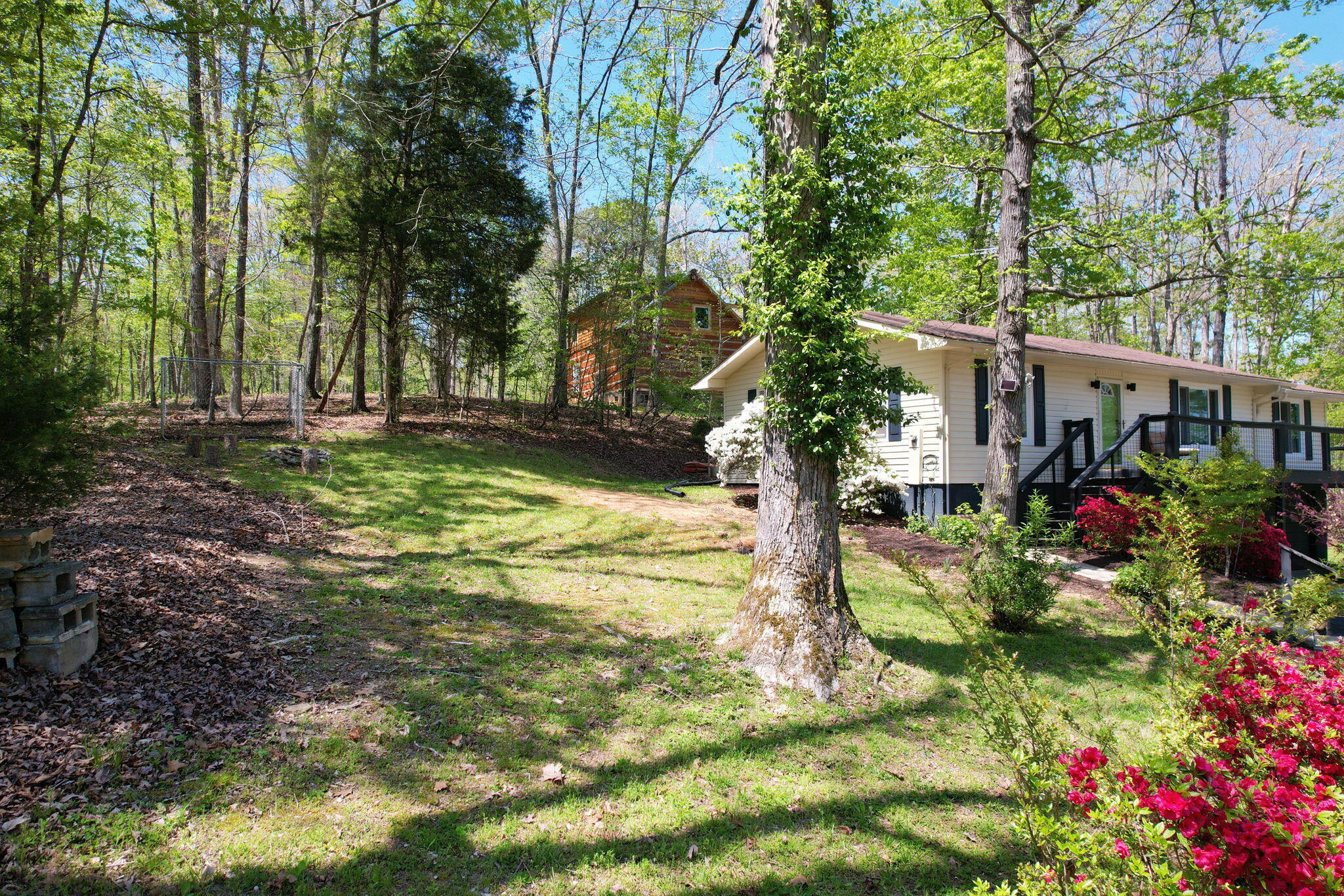 539 Apollo Drive Spring City, TN 37381 - Photo 5 of 39 5-web-or-mls-DJI_0772