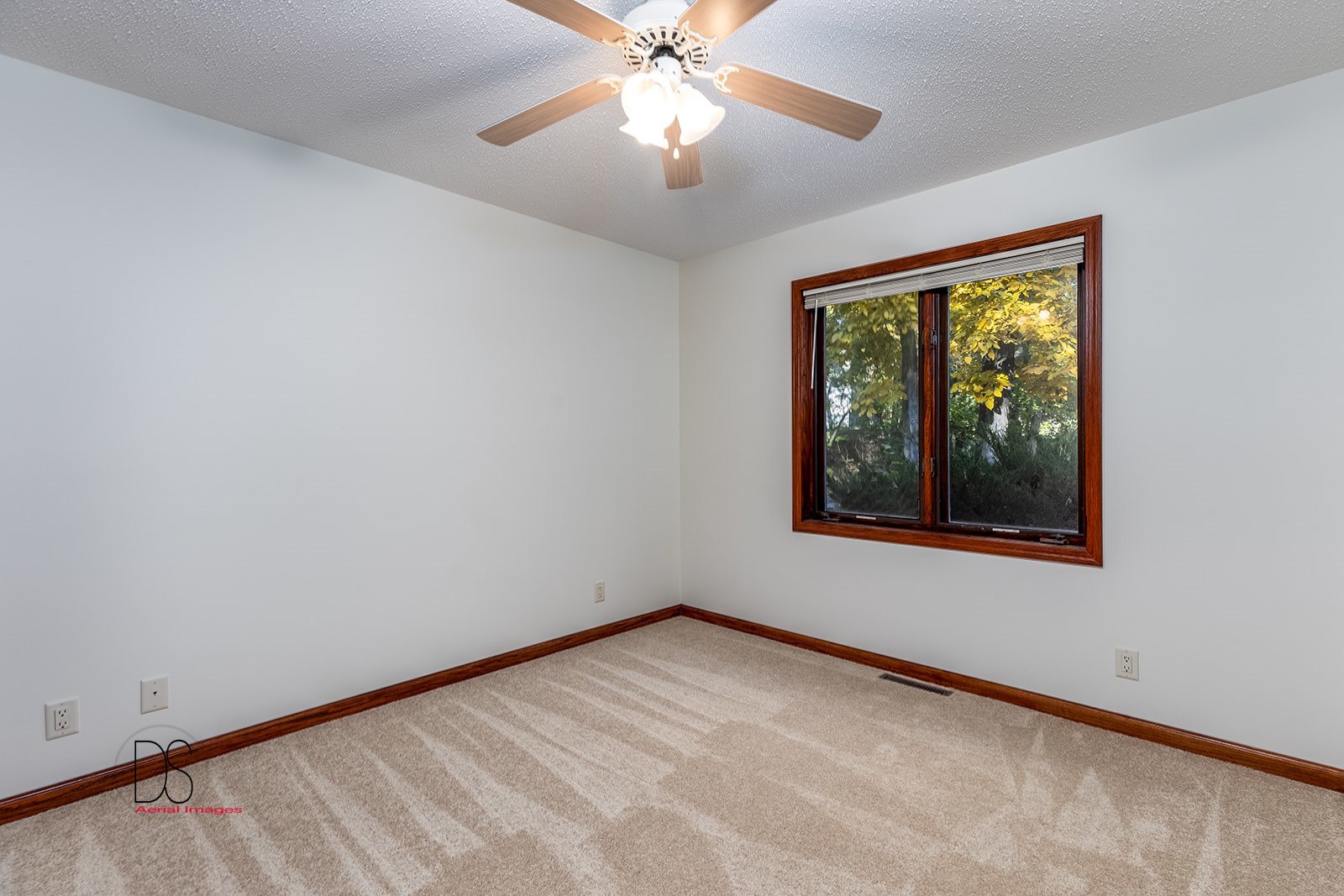 2531 Circle Road Marseilles, IL 61341 - Photo 18 of 41