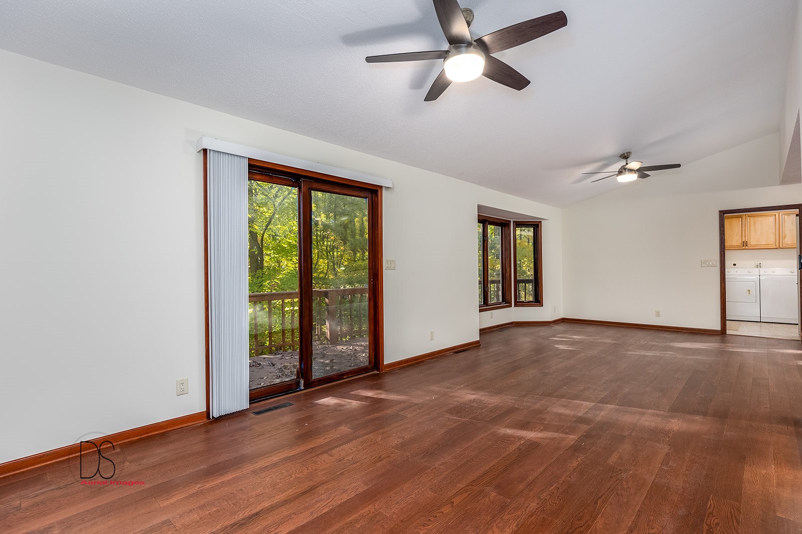 2531 Circle Road Marseilles, IL 61341 - Photo 6 of 41
