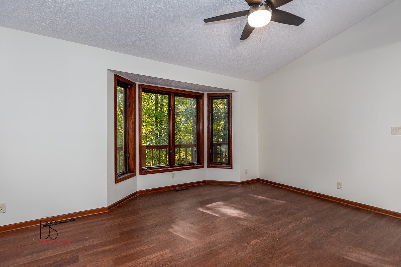 2531 Circle Road Marseilles, IL 61341 - Photo 7 of 41