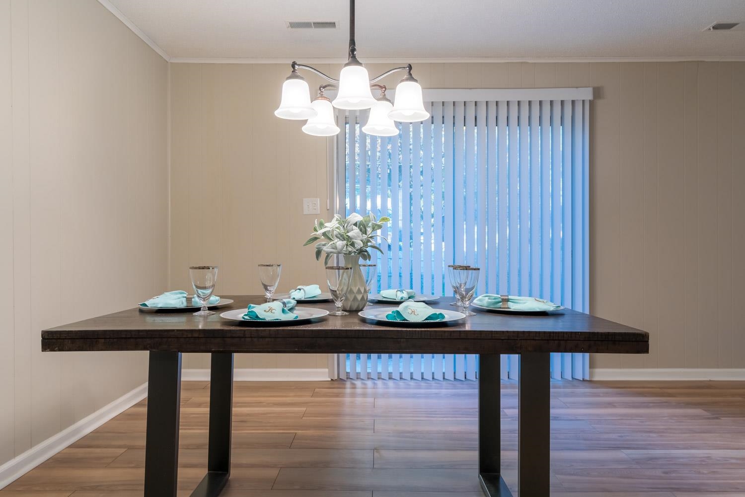 1854 Cherry Road Memphis, TN 38117 - Photo 9 of 25 a view of a dining room with furniture and wooden floor
