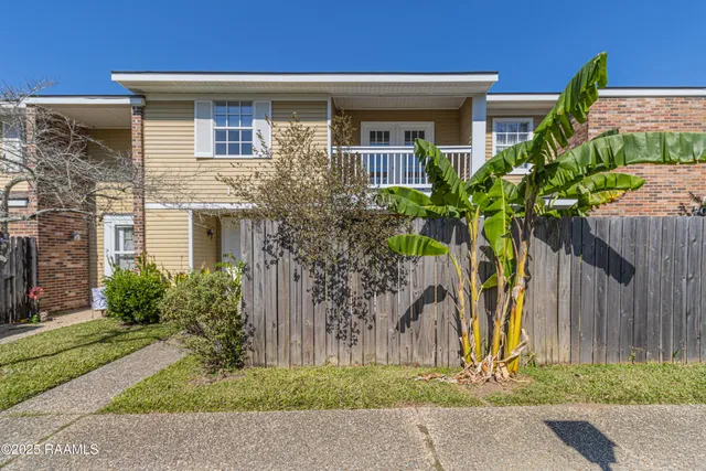$122,000 | 200 Lodge Drive, Unit 102, Lafayette, LA 70506