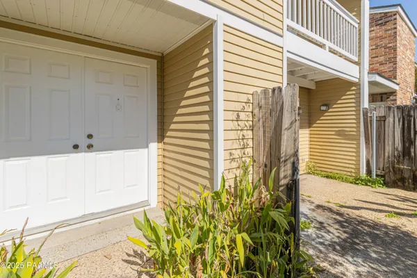$109,000 | 200 Lodge Drive, Unit 102, Lafayette, LA 70506