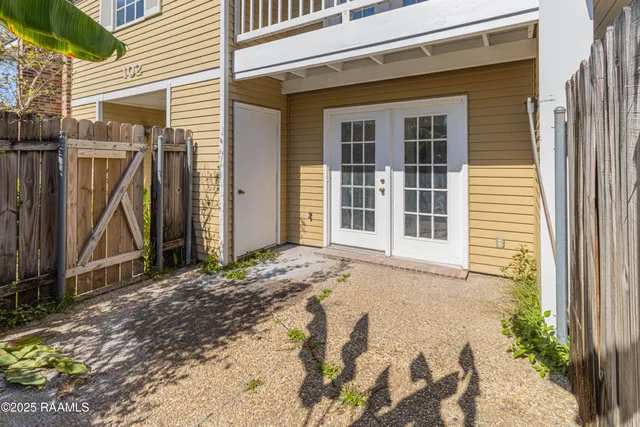$122,000 | 200 Lodge Drive, Unit 102, Lafayette, LA 70506