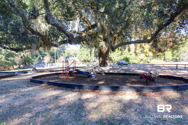 410 College Avenue Daphne, AL 36526 - Photo 30 of 35 Kids Playground