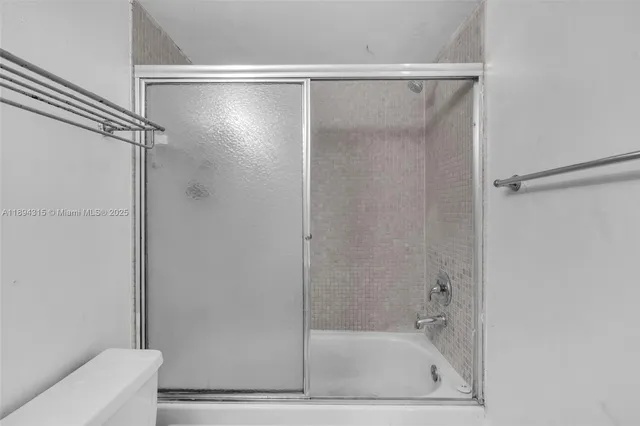 $196,500 | 13155 Ixora Court, Unit 804, North Miami, FL 33181