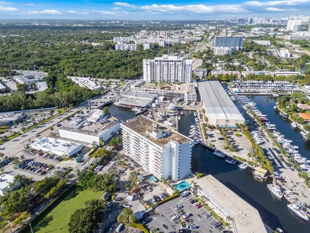 $196,500 | 13155 Ixora Court, Unit 804, North Miami, FL 33181