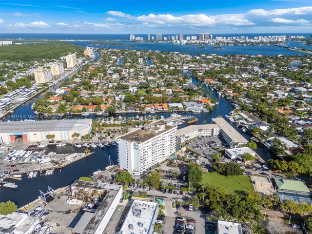 $196,500 | 13155 Ixora Court, Unit 804, North Miami, FL 33181